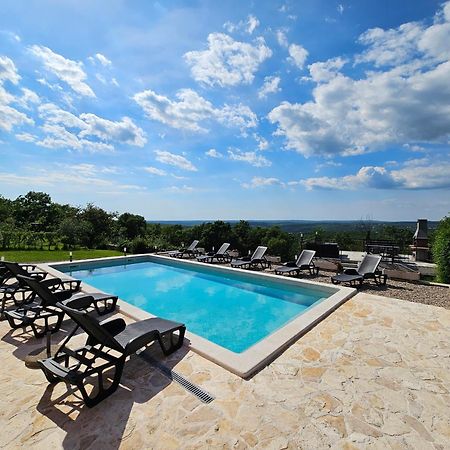 Bed And Breakfast Rogocana Labin  Εξωτερικό φωτογραφία