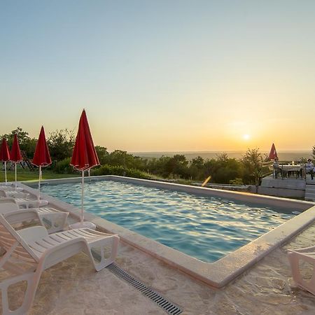 Bed And Breakfast Rogocana Labin  Εξωτερικό φωτογραφία