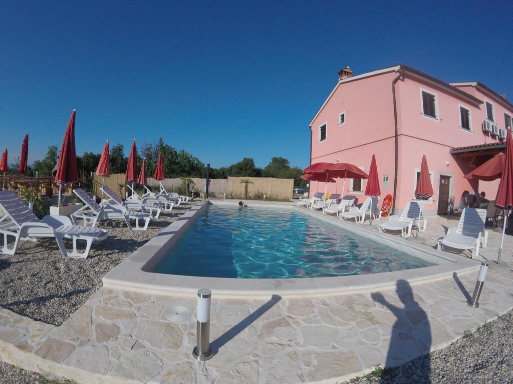 Bed And Breakfast Rogocana Labin  Εξωτερικό φωτογραφία