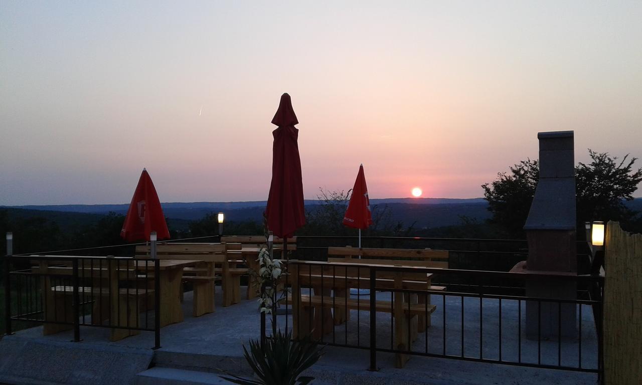 Bed And Breakfast Rogocana Labin  Εξωτερικό φωτογραφία