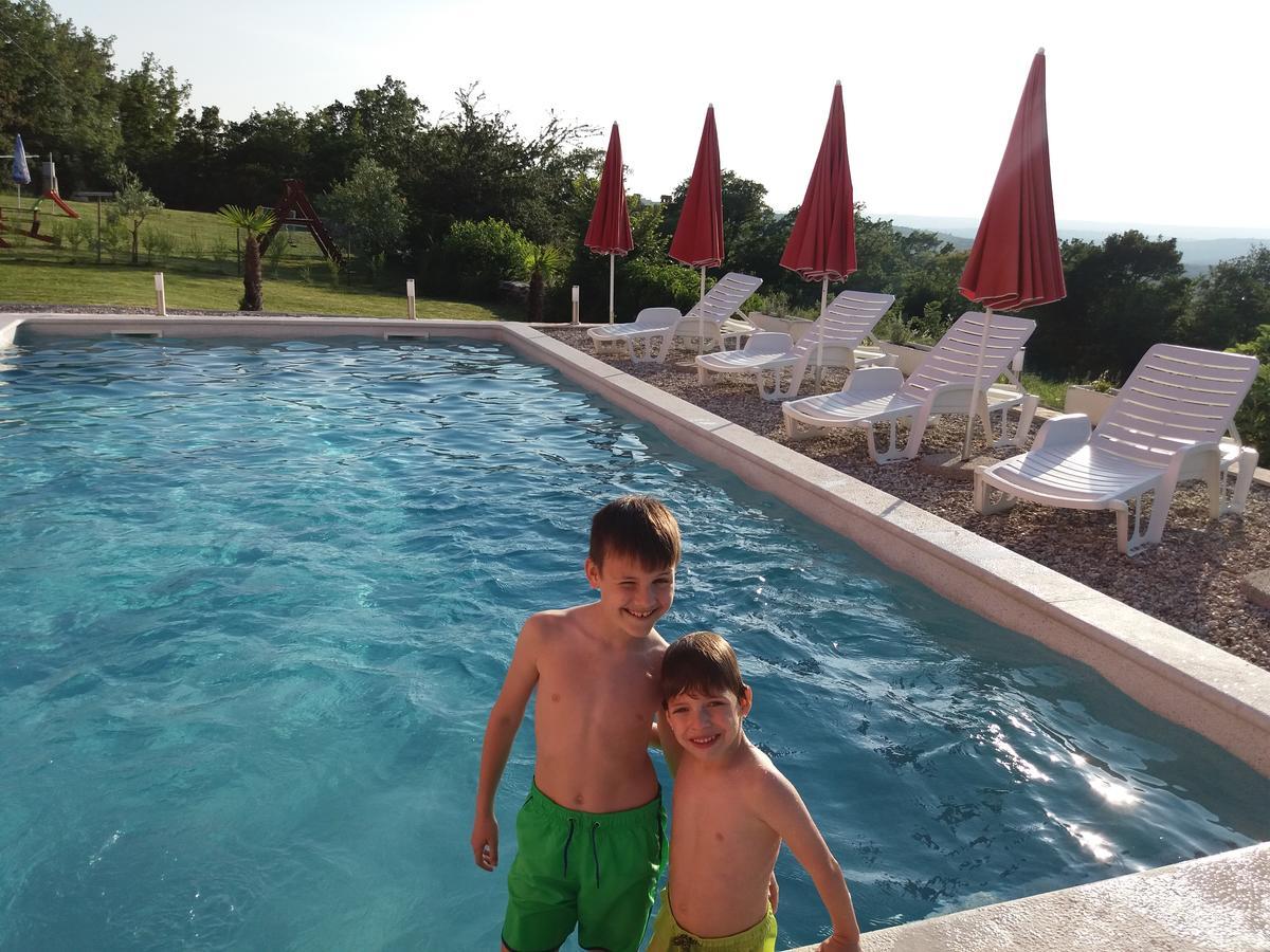 Bed And Breakfast Rogocana Labin  Εξωτερικό φωτογραφία